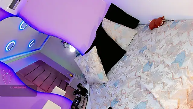 Shanelengel online show from 03/07/26, 08:39