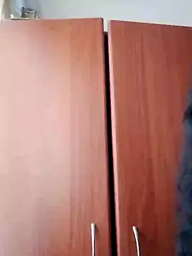 chloewildd  online show from 02/05/25, 12:06