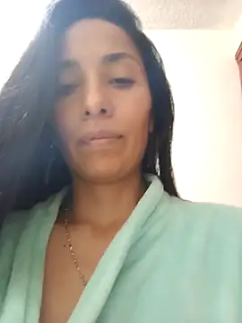 chloewildd  online show from 09/18/25, 03:14