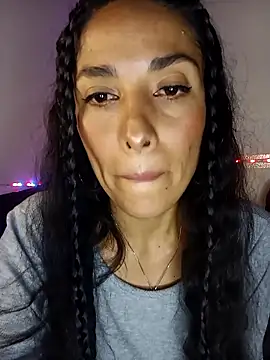 Snapshot of chloewildd_ chatting on 05/03/26, 03:34 chloewildd online show from 05/03/26, 03:34