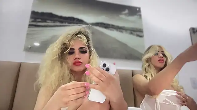 brithneysquirt online show from 10/20/25, 09:54