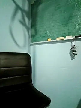 Javierhot666 online show from 04/17/26, 11:08