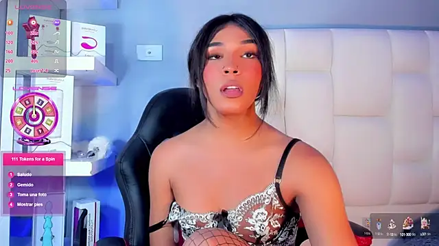 ValentinaMarinn online show from 01/22/25, 12:06