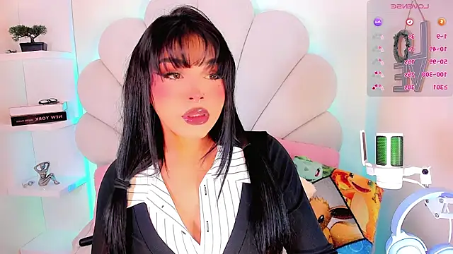 ValentinaMarinn online show from 04/06/26, 09:27