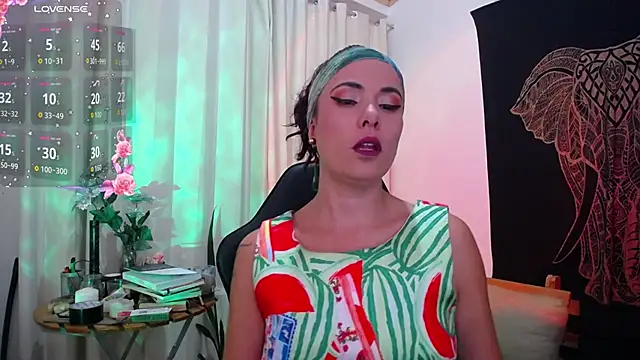 Snapshot of AmaRiv chatting on 11/29/25, 01:08 AmaRiv online show from 11/29/25, 01:08