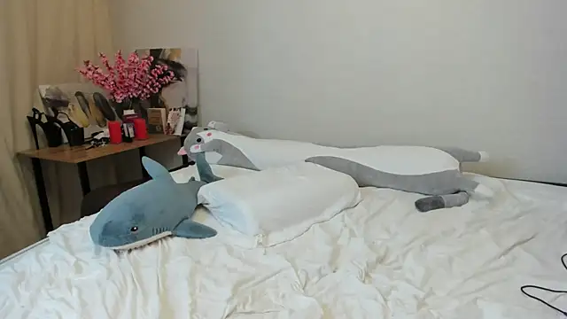 Shadow Dance online show from 02/05/25, 05:42