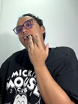 angela angels  online show from 09/28/25, 01:00