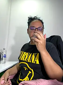 angela angels  online show from 10/17/25, 01:42