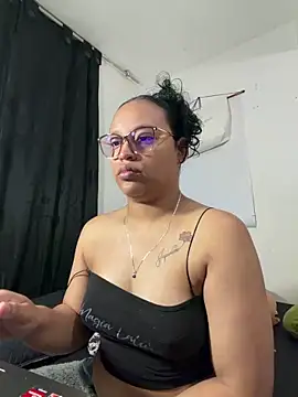 angela angels  online show from 05/02/26, 04:17