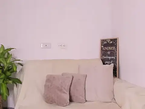 lulu rrussell online show from 01/28/25, 03:04