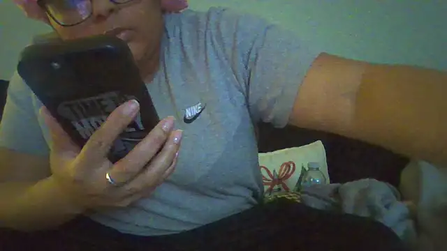 Snapshot of vanilla_chocolate23 chatting on 12/13/24, 05:10 vanilla chocolate23 online show from 12/13/24, 05:10