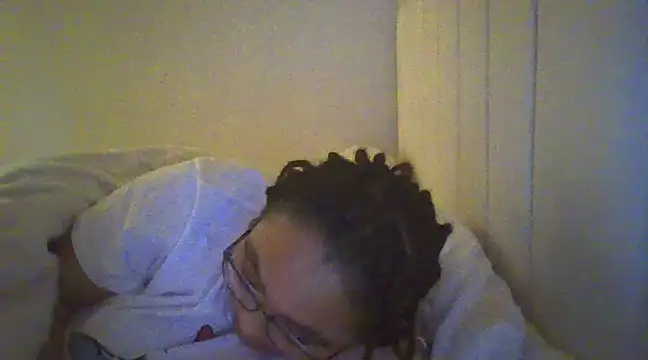 Snapshot of vanilla_chocolate23 chatting on 01/04/25, 11:38 vanilla chocolate23 online show from 01/04/25, 11:38