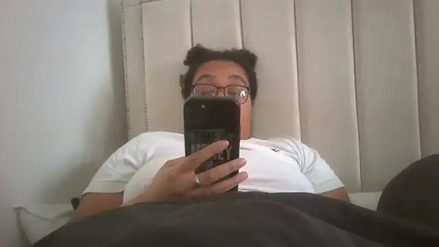 Snapshot of vanilla_chocolate23 chatting on 02/06/25, 08:07 vanilla chocolate23 online show from 02/06/25, 08:07