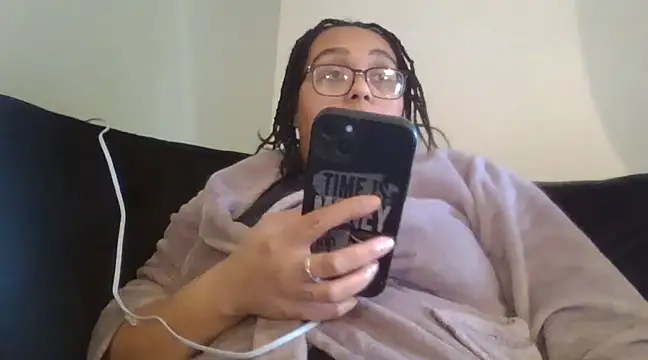 Snapshot of vanilla_chocolate23 chatting on 02/18/25, 01:55 vanilla chocolate23 online show from 02/18/25, 01:55