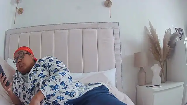 Snapshot of vanilla_chocolate23 chatting on 09/29/25, 03:39 vanilla chocolate23 online show from 09/29/25, 03:39