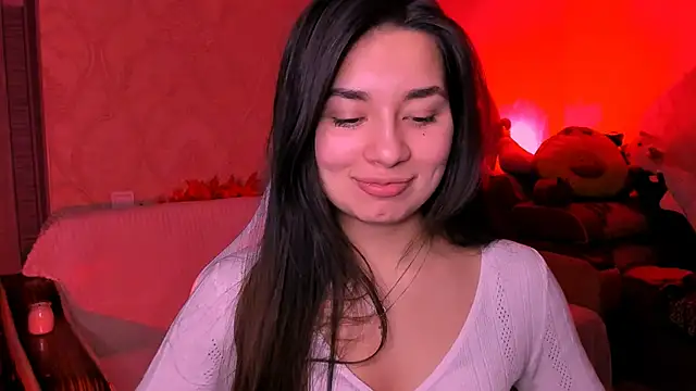 Swee Alicee online show from 11/18/25, 07:07