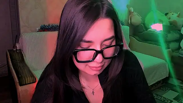 Swee Alicee online show from 01/12/26, 06:46