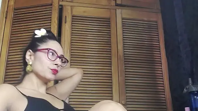 marilynetthan online show from 02/19/25, 02:12