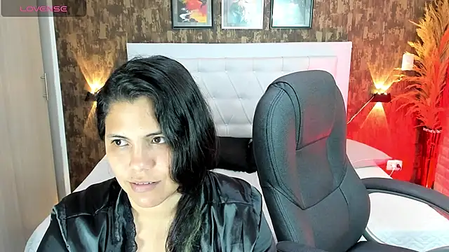 dulce  love69 online show from 01/13/25, 04:07