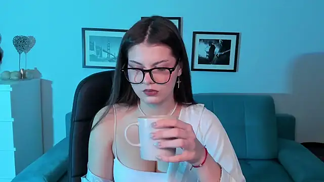 AdeliaKiss online show from 01/22/25, 05:06