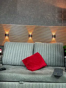  EUFRATES  online show from 09/12/25, 05:02