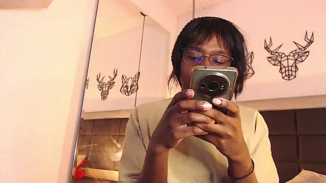 candy lovee69 online show from 01/15/26, 09:18