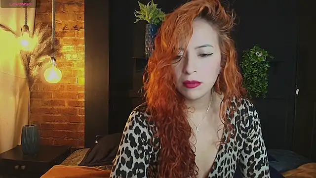 sahra taylor  online show from 11/04/25, 02:38