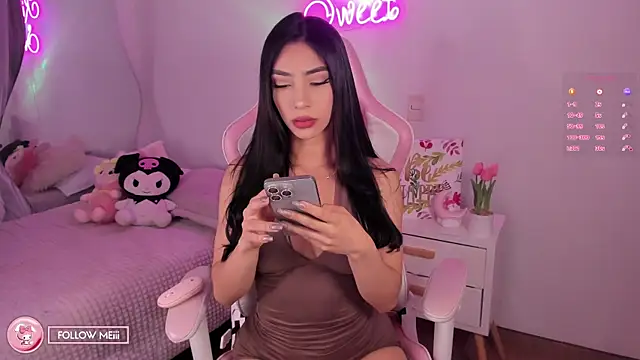 Snapshot of kimmy__sweet chatting on 03/03/25, 11:14 kimmy sweet online show from 03/03/25, 11:14