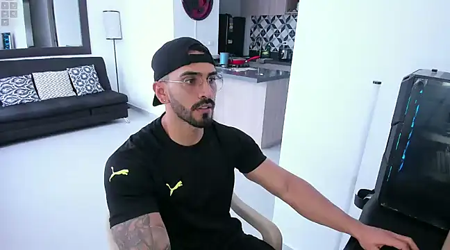 tony muscle online show from 02/10/25, 08:31