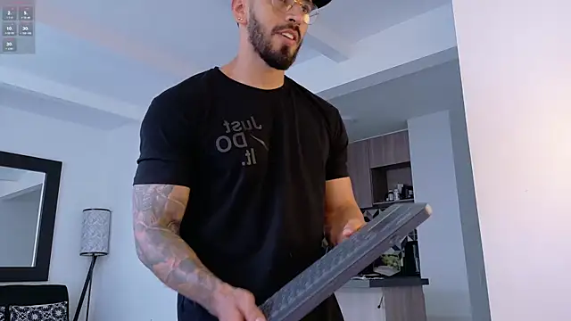 tony muscle online show from 11/29/25, 09:40