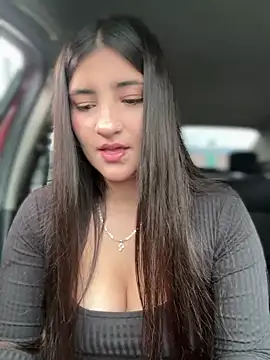 Snapshot of AhriCutte chatting on 02/26/25, 05:28 AhriCutte online show from 02/26/25, 05:28