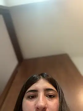 Snapshot of AhriCutte chatting on 03/07/25, 04:55 AhriCutte online show from 03/07/25, 04:55