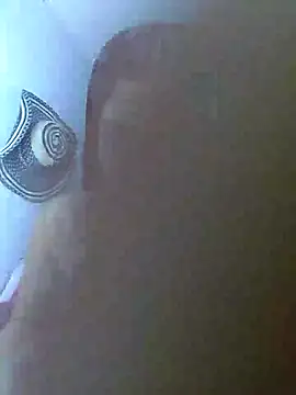 girl milk1 online show from 03/19/25, 08:22