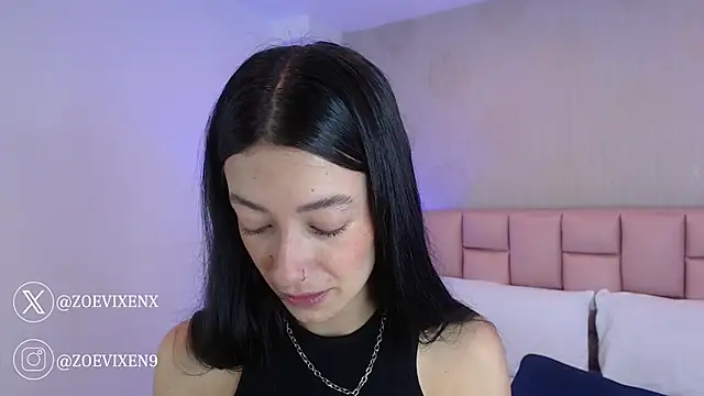 Zoe Vixen online show from 01/13/25, 12:13