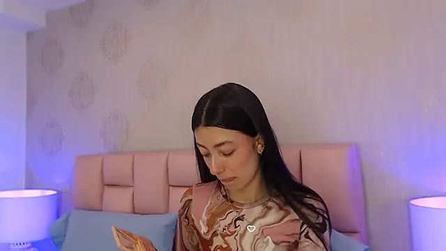 Zoe Vixen online show from 01/15/25, 12:15