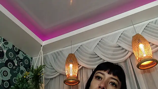 Zoe Vixen online show from 03/21/25, 12:06
