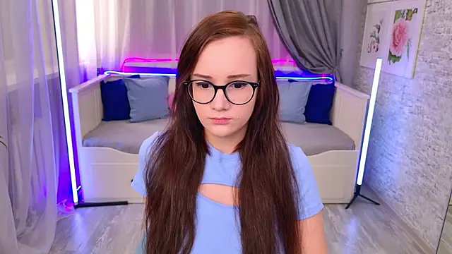 Snapshot of StellaGloww chatting on 09/22/25, 04:09 StellaGloww online show from 09/22/25, 04:09