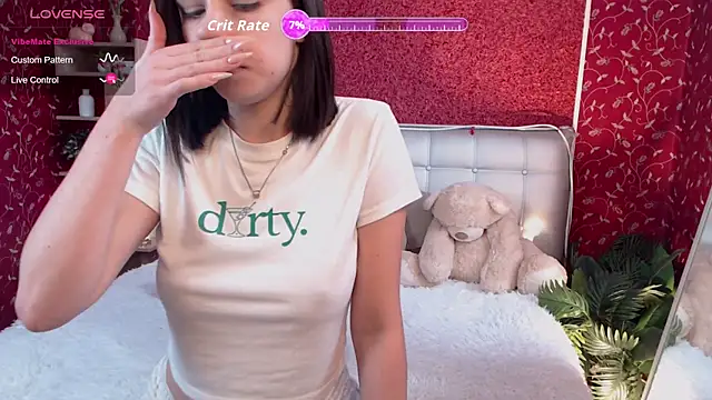 AuroraAksnesss online show from 03/18/26, 11:02