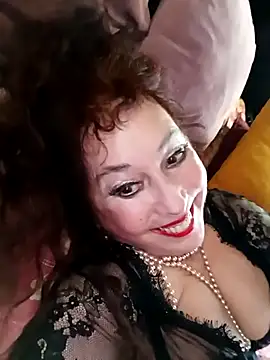 Snapshot of GypsyEsmeralda chatting on 03/14/25, 11:34 GypsyEsmeralda online show from 03/14/25, 11:34