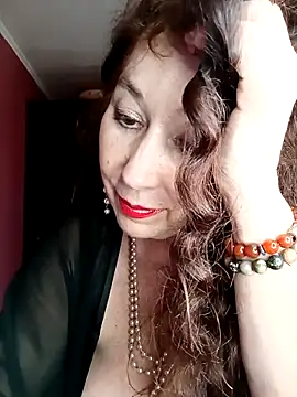 Snapshot of GypsyEsmeralda chatting on 03/22/25, 02:25 GypsyEsmeralda online show from 03/22/25, 02:25