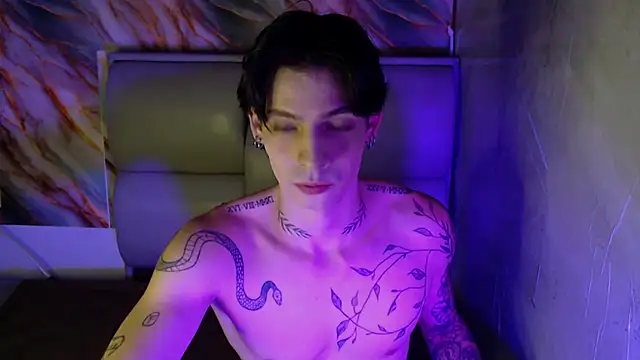 Apolo Hidalgo01 online show from 10/03/25, 11:24