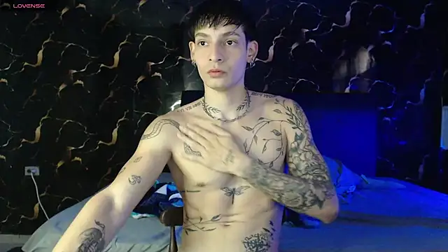 Apolo Hidalgo01 online show from 04/27/26, 08:18