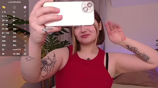 Alice Walters online show from 03/06/25, 03:45