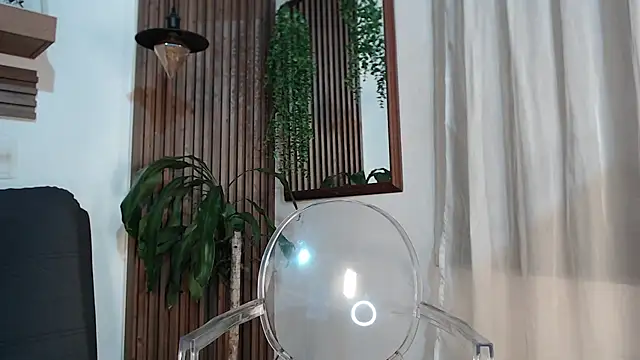 rihannagil online show from 02/25/26, 04:11