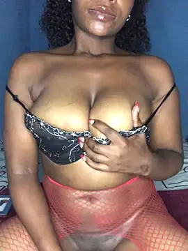 Snapshot of NunuBerry16 chatting on 01/03/25, 07:50 NunuBerry16 online show from 01/03/25, 07:50