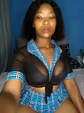 Snapshot of NunuBerry16 chatting on 02/08/25, 02:15 NunuBerry16 online show from 02/08/25, 02:15