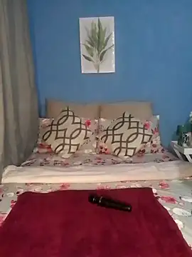 NunuBerry16 online show from 02/22/25, 12:16