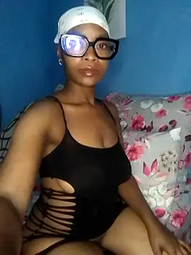 Snapshot of NunuBerry16 chatting on 02/27/25, 11:26 NunuBerry16 online show from 02/27/25, 11:26