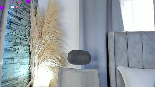AmberGray  online show from 05/31/26, 01:51