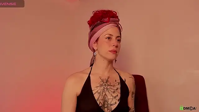 Borbala Iggy online show from 12/03/24, 09:45